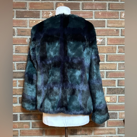 NWOT ANN TAYLOR Petite X-Large  Plaid Plush Faux Fur Jacket/Coat, Navy Multi - Picture 4 of 8